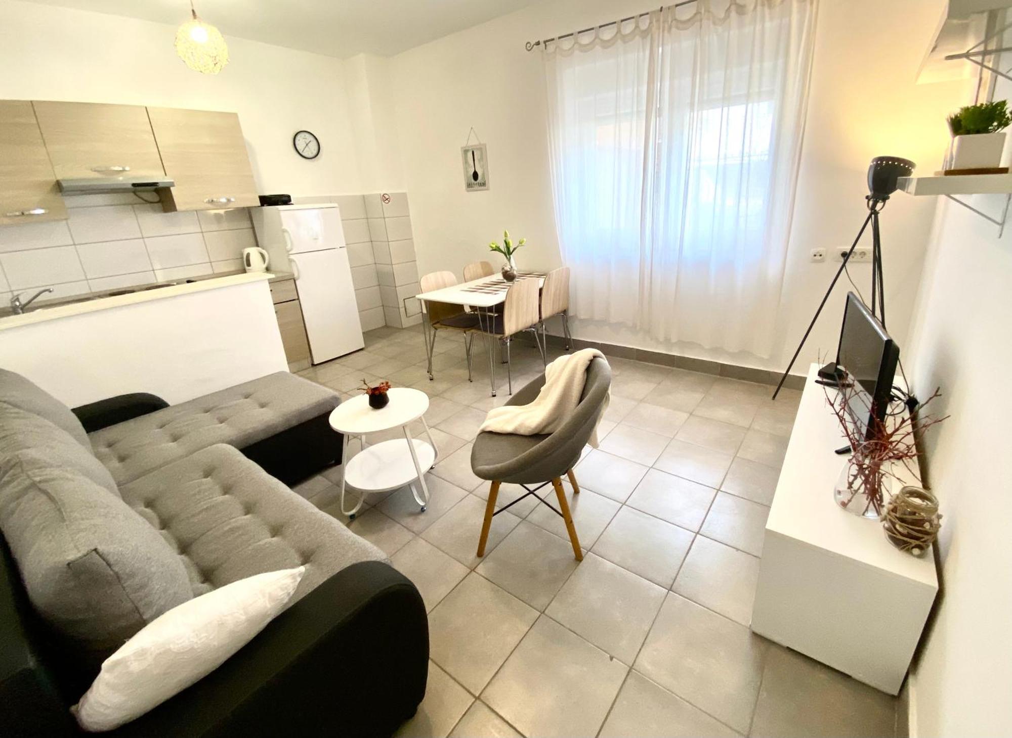 Luna Maris Apartments ザダル エクステリア 写真